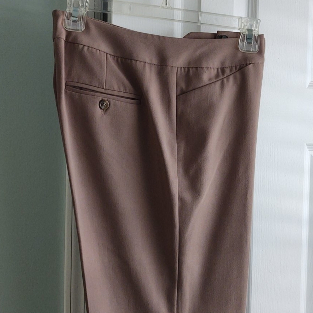 Alfani taupe dress pants size 6 like new